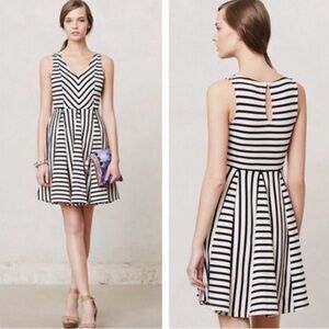 Saturday Sunday Anthropologie Small Black Cream Day Flare Mini Dress Pockets